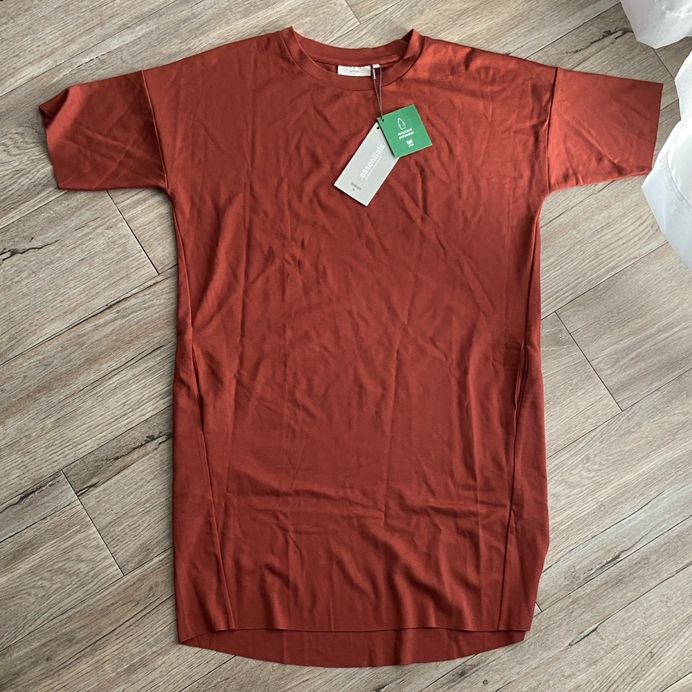 Minimum T-Shirt Dress in Rust